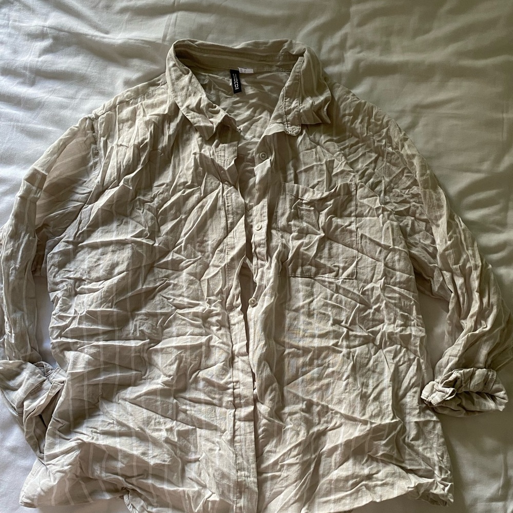 Women’s button up